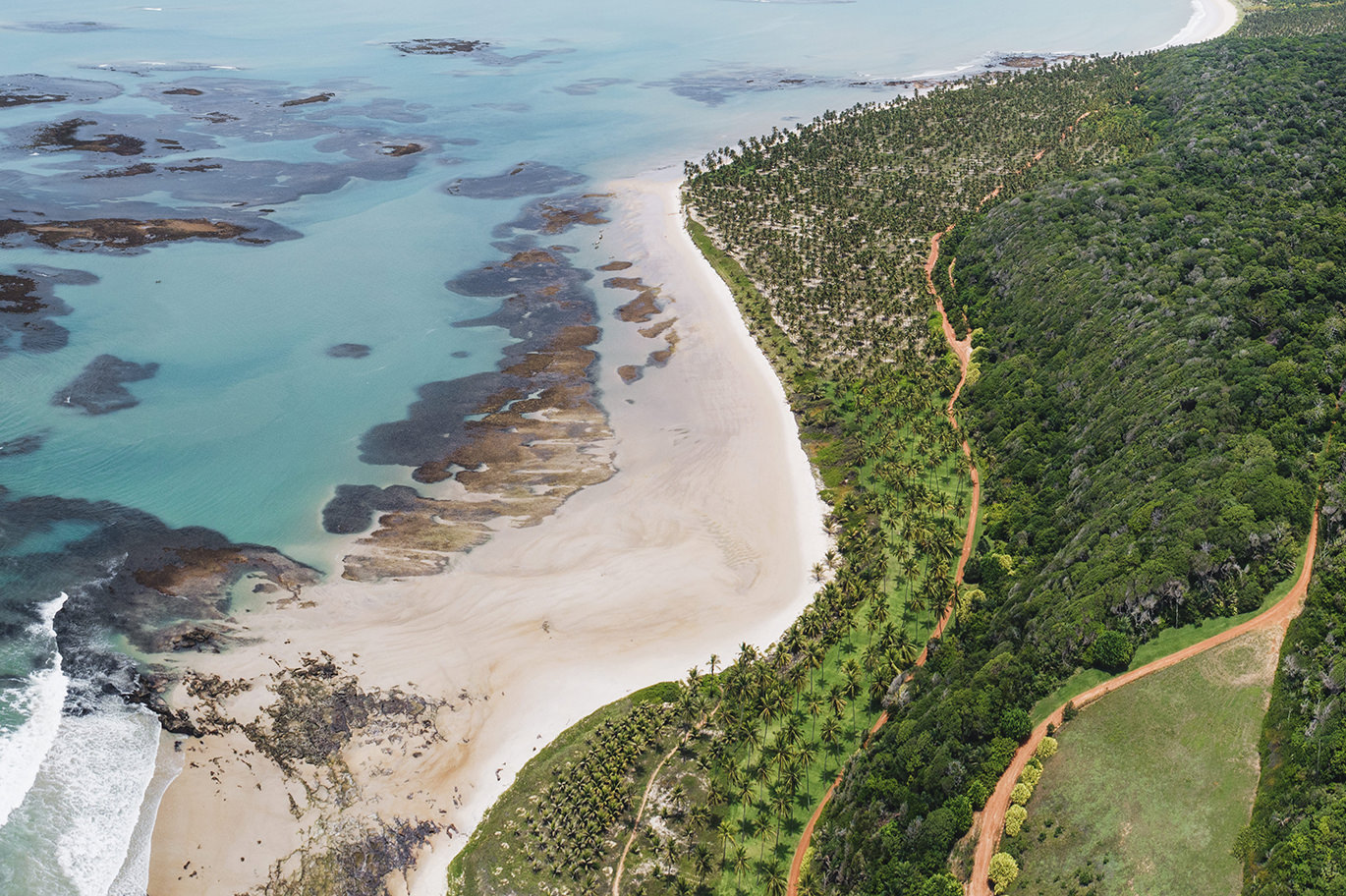 Imagem de cima da região da Reserva Pituba